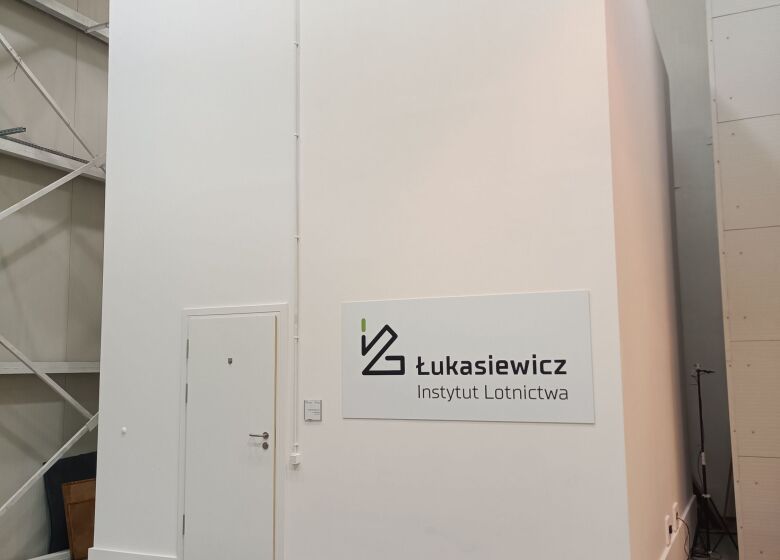 Al. Krakowska 110/114, Warszawa Włochy